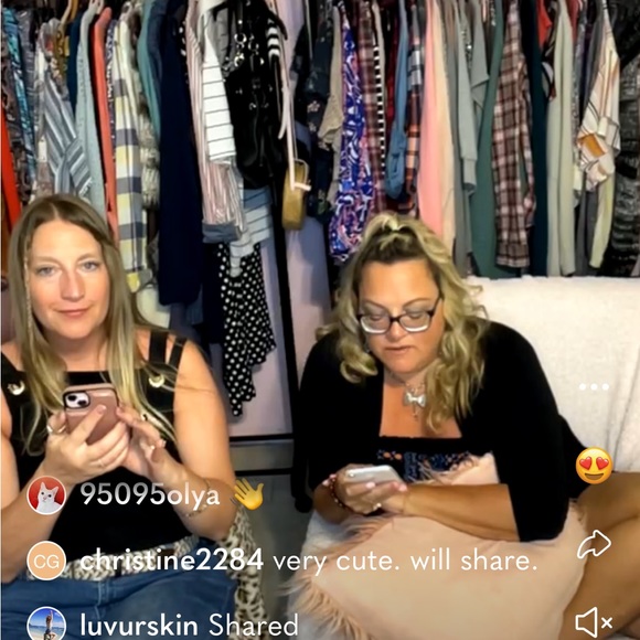 I sold my closet! - Picture 4 of 13